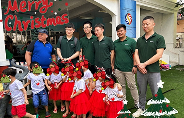 SINOTRUK celebró un evento benéfico navide?o en Filipinas